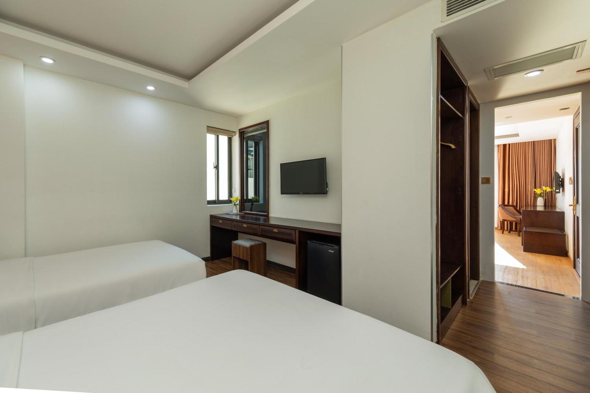 Palazzo 3 Hotel Da Nang Esterno foto
